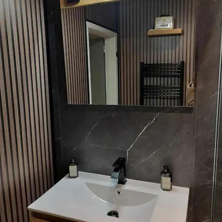 Modern 2-bedroom Near & Center T138 Apartment Ostend
